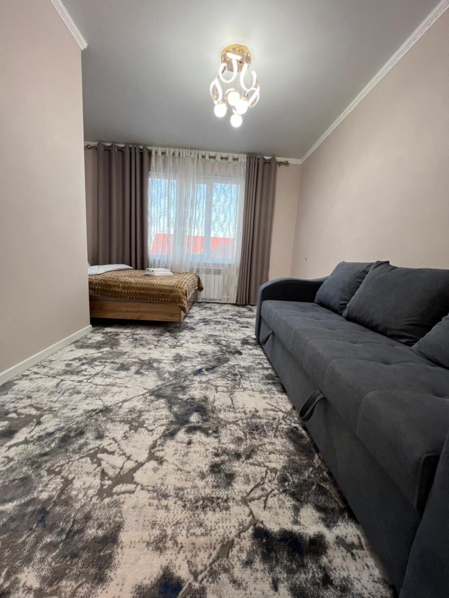 Maral Guesthouse Karakoł Zewnętrze zdjęcie